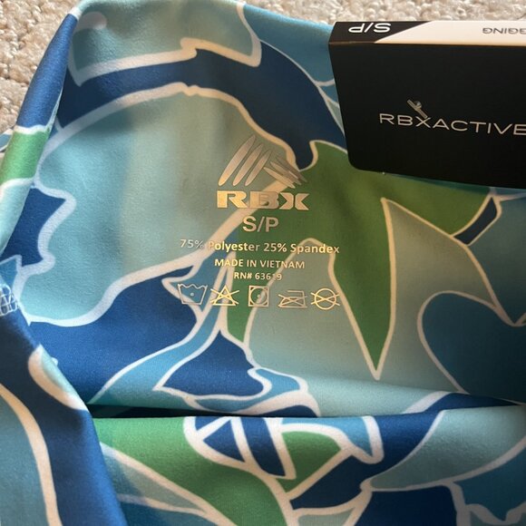 RBX In Paradise Super Soft Capri Leggings - Picture 4 of 5